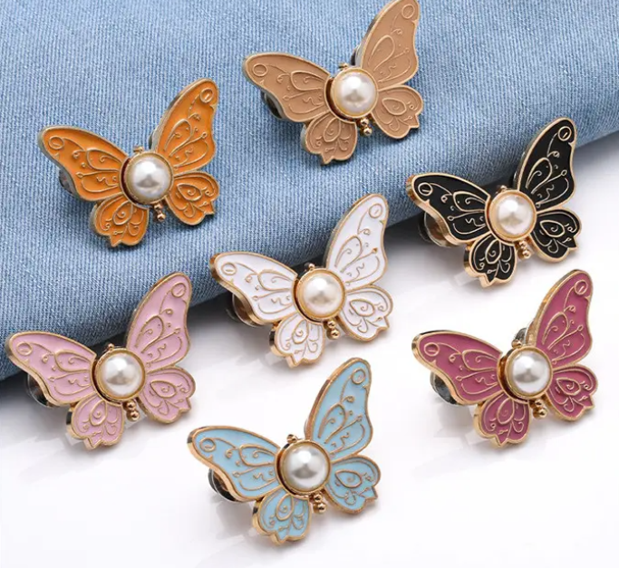 BuckleUp™ – Adjustable Butterfly Buckles